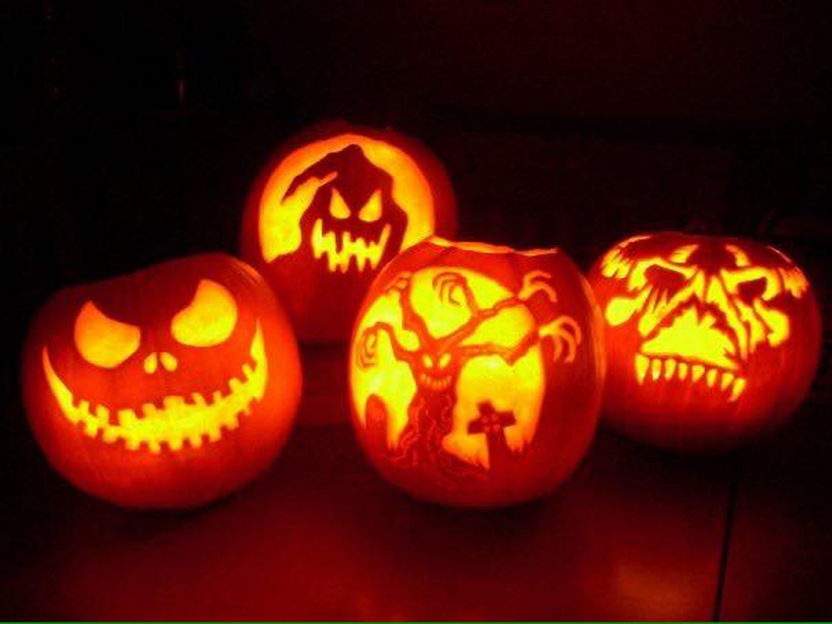 scary pumpkin carvings